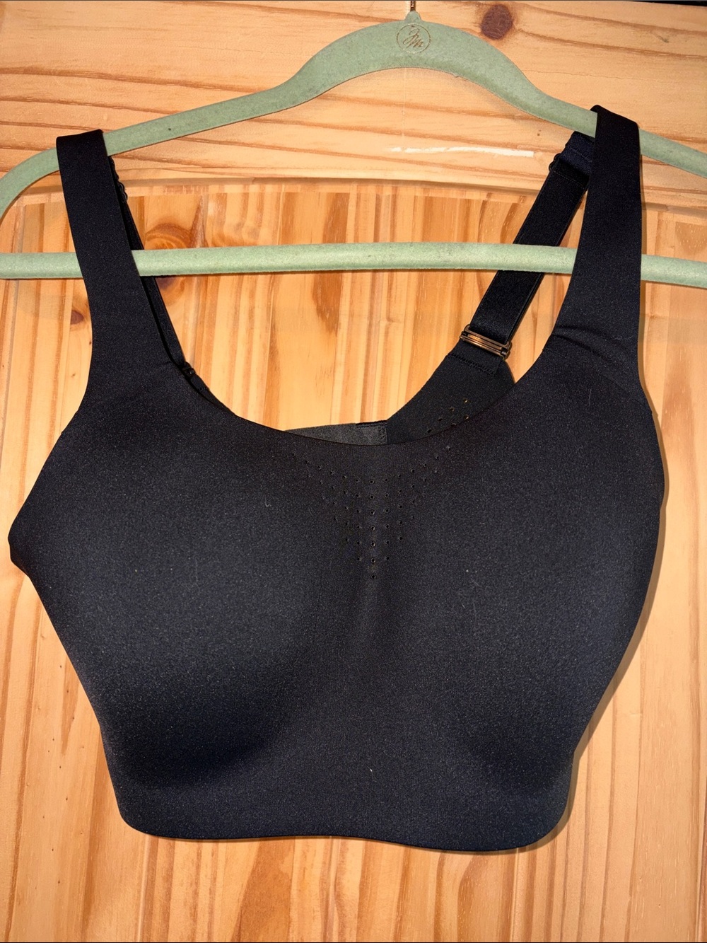 Victoria's Secret Black Seamless Support Sports Bra